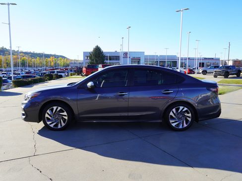 Used 2024 Subaru Legacy Touring XT image 5