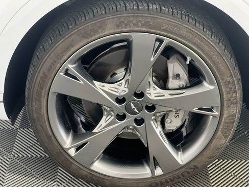 Used 2023 Genesis GV80 2.5T w/ Prestige Package AWD/4WD image 11