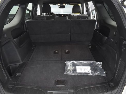 Used 2024 Dodge Durango SXT image 31