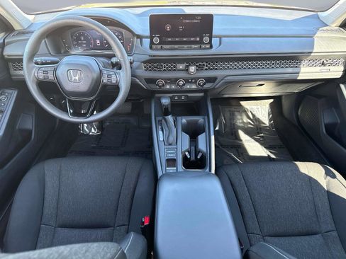 Certified 2023 Honda Accord LX image 16