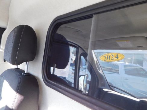 Used 2024 RAM ProMaster 3500 w/ Convenience Group image 17