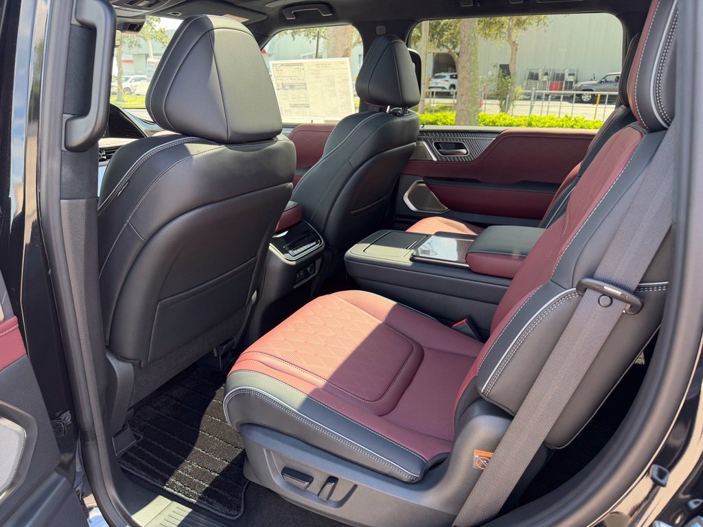 New 2027 INFINITI QX80 Autograph w/ Premium Cargo Package AWD/4WD image 14