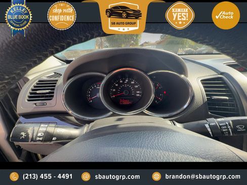 Used 2011 Kia Sorento EX w/ Premium Pkg AWD/4WD image 11