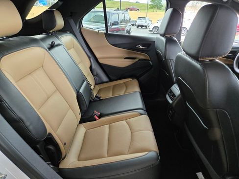 Used 2024 Chevrolet Equinox Premier image 19