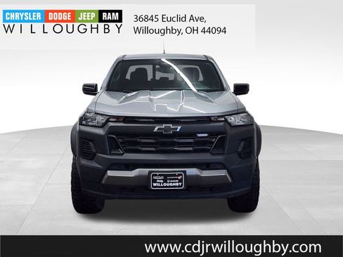 Used 2023 Chevrolet Colorado Trail Boss image 2