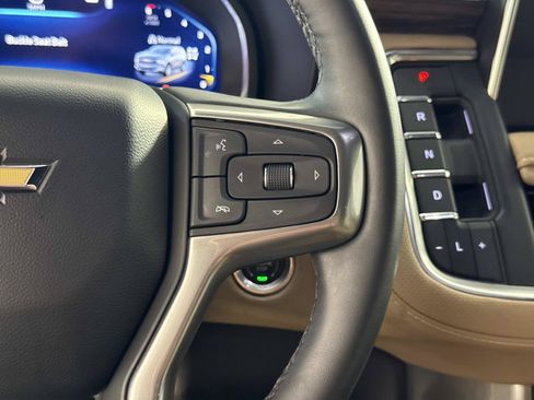 Used 2023 Chevrolet Tahoe Premier w/ Premium Package AWD/4WD image 33
