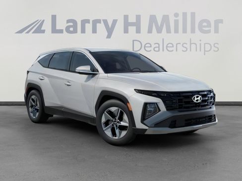 New 2026 Hyundai Tucson SEL FWD image 2