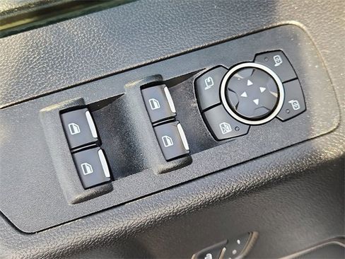 Used 2018 Ford F150 Raptor w/ Equipment Group 802A Luxury image 24