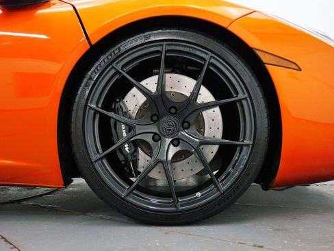Used 2012 McLaren MP4-12C Coupe RWD image 15