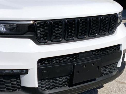 Certified 2021 Jeep Grand Cherokee L Limited image 26