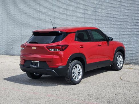 New 2026 Chevrolet TrailBlazer LS w/ LS Convenience Package FWD image 4