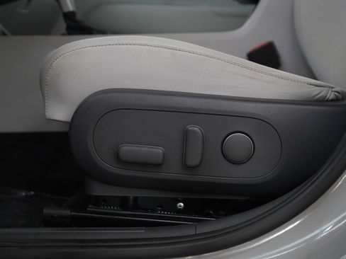 Used 2024 Hyundai Kona SEL AWD/4WD image 21