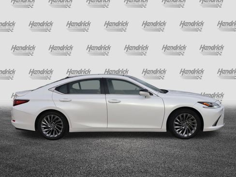 Certified 2024 Lexus ES 350 Ultra Luxury w/ Accessory Package (Z2) image 10