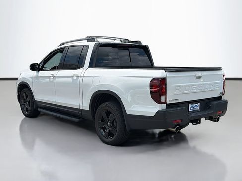 Used 2024 Honda Ridgeline Black Edition image 8