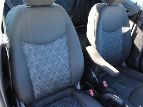 Used 2022 Chevrolet Spark LT image 24