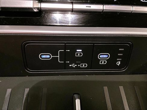 Used 2024 Hyundai Santa Fe SEL image 27