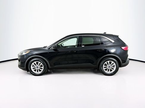 Used 2020 Ford Escape SE image 4