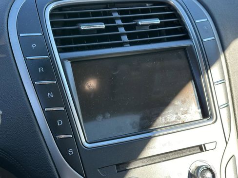 Used 2019 Lincoln Nautilus Reserve w/ Cargo Utility Package image 65