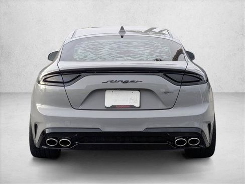 Used 2018 Kia Stinger GT1 RWD image 7