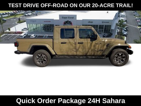 New 2026 Jeep Gladiator Sahara image 3