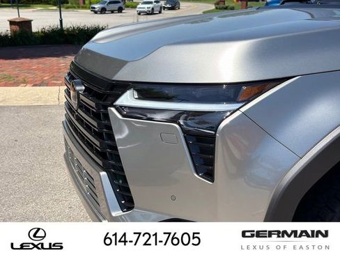 New 2026 Lexus GX 550 AWD/4WD image 13