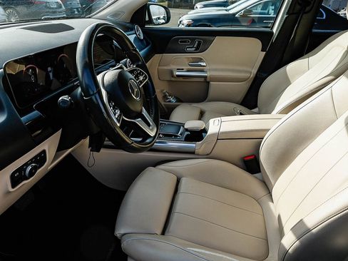 Used 2021 Mercedes-Benz GLA 250 GLA 250 image 5