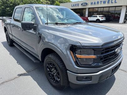 New 2026 Ford F150 XLT w/ Equipment Group 302A MID