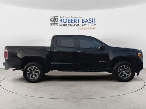 Used 2022 GMC Canyon AT4 w/ Trailering Package image 6