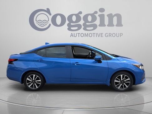 Used 2024 Nissan Versa SV w/ Trunk Package FWD image 6