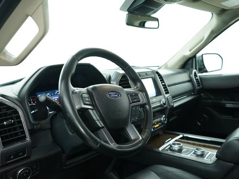 Used 2021 Ford Expedition Platinum image 23