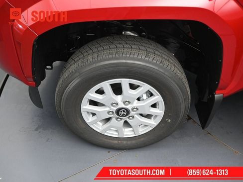 New 2026 Toyota Tacoma SR5 AWD/4WD image 33