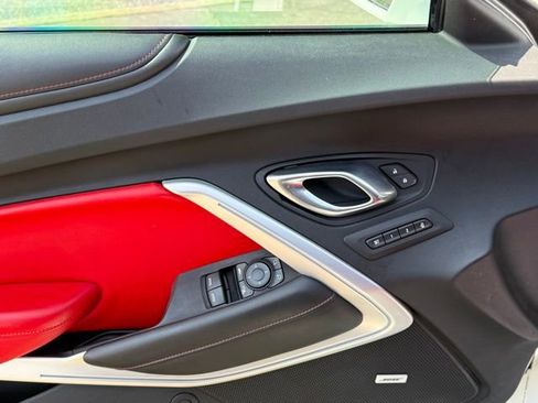 Used 2022 Chevrolet Camaro SS image 15