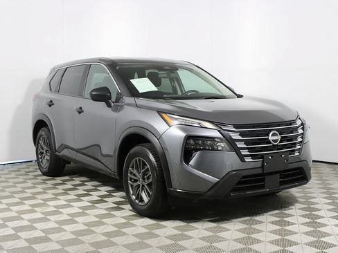 Used 2024 Nissan Rogue S FWD image 21
