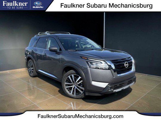 Used 2024 Nissan Pathfinder Platinum AWD/4WD image 1