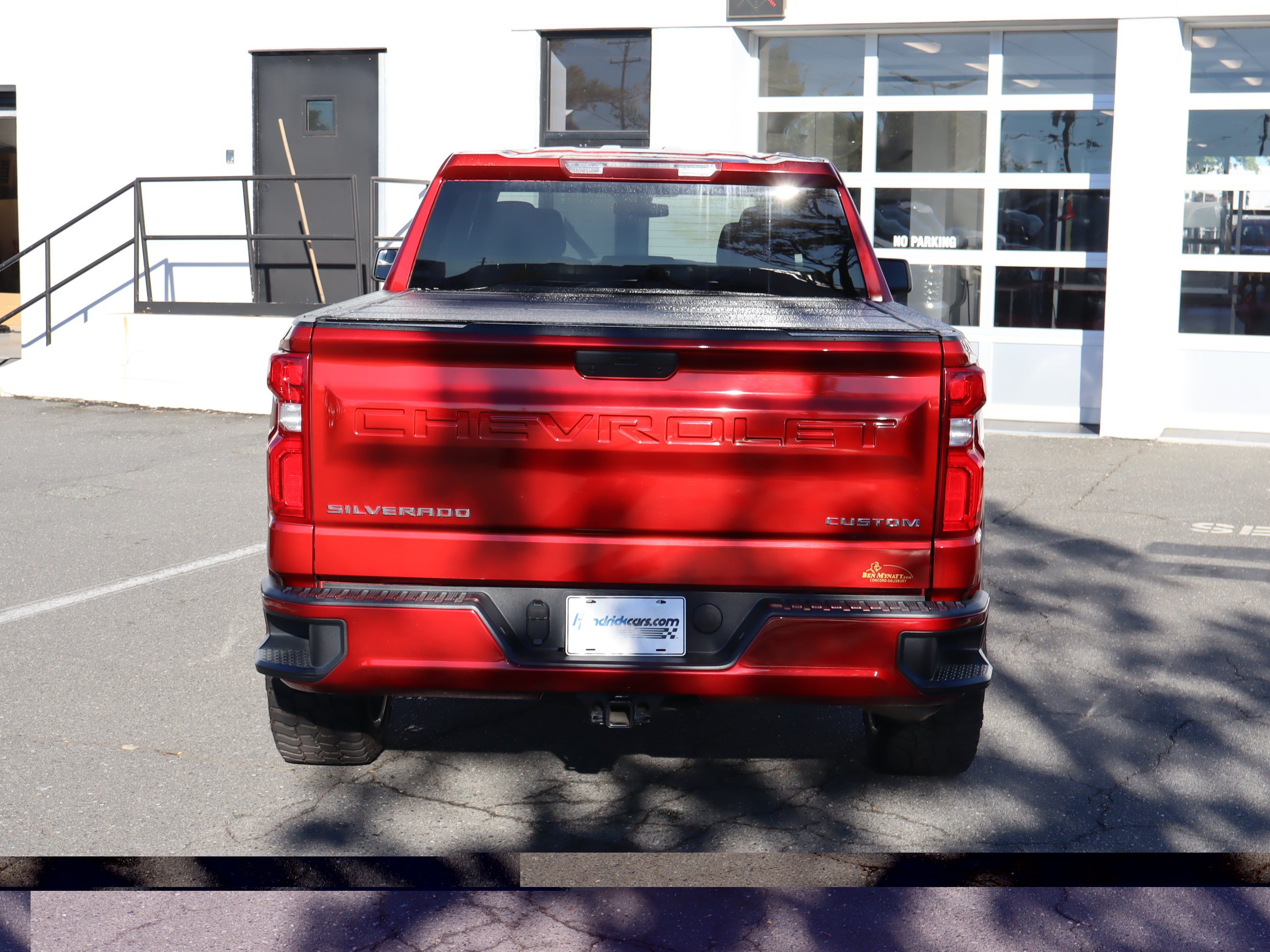 Used 2021 Chevrolet Silverado 1500 Custom AWD/4WD image 9