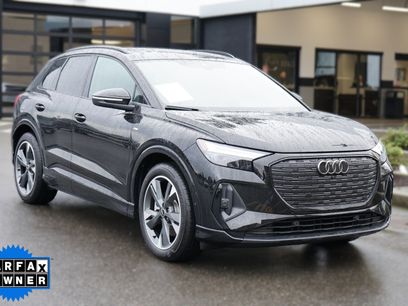 Used 2024 Audi Q4 e-tron Premium Plus w/ Premium Plus