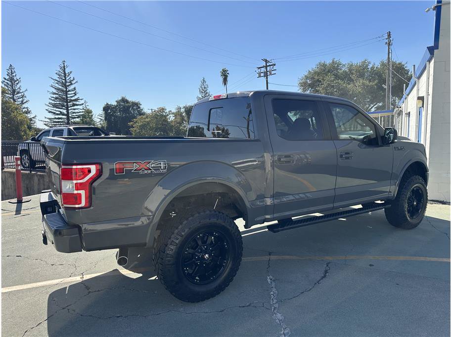 Used 2018 Ford F150 XLT w/ Equipment Group 302A Luxury AWD/4WD image 8
