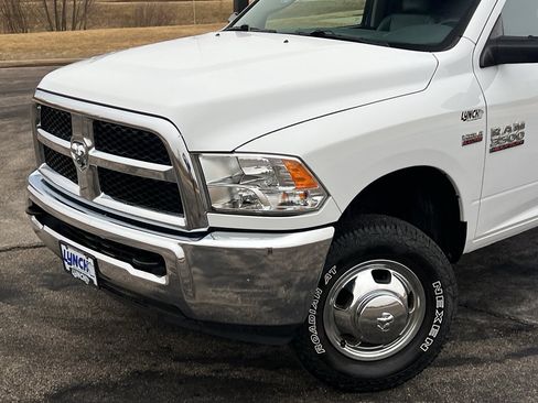 Used 2018 RAM 3500 Tradesman w/ Power & Remote Entry Group image 8