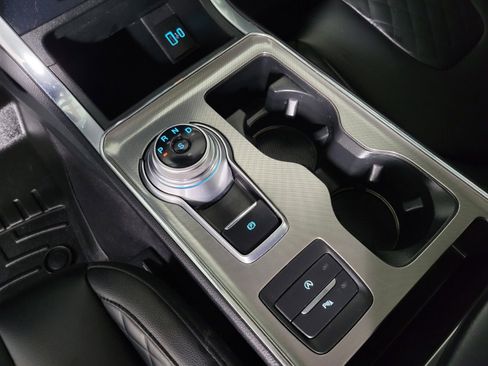 Used 2023 Ford Edge Titanium w/ Class II Trailer Tow Package image 27