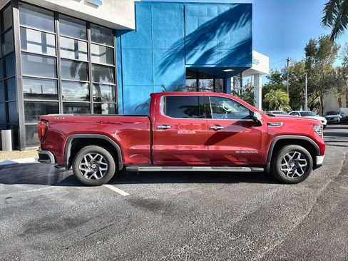 Used 2023 GMC Sierra 1500 SLT w/ SLT Premium Plus Package AWD/4WD image 9