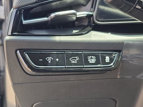 New 2026 Kia Niro EX FWD image 30