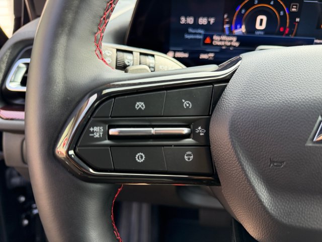 Certified 2026 Chevrolet Traverse RS AWD/4WD image 20