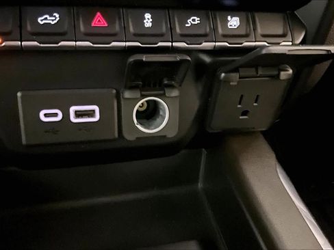 Used 2019 GMC Sierra 1500 SLT image 34