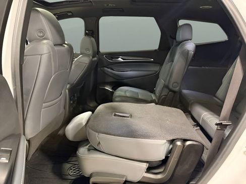 Used 2022 Buick Enclave Premium w/ Experience Buick Package AWD/4WD image 30