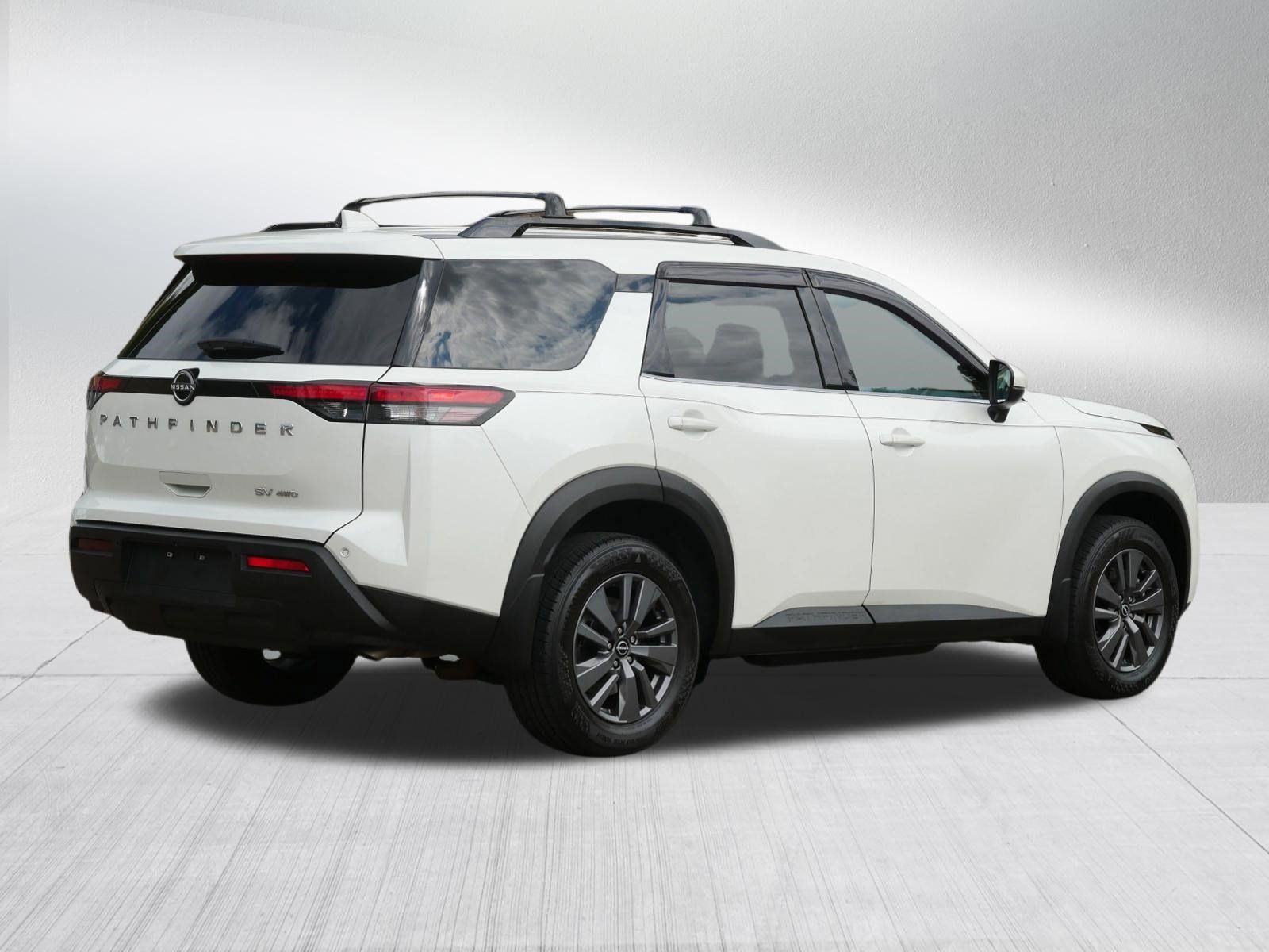 Certified 2024 Nissan Pathfinder SV AWD/4WD image 7