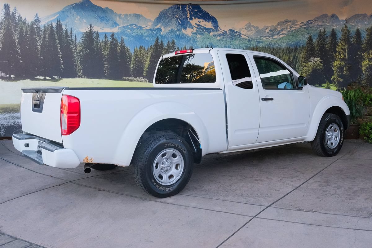 Used 2019 Nissan Frontier S RWD image 7