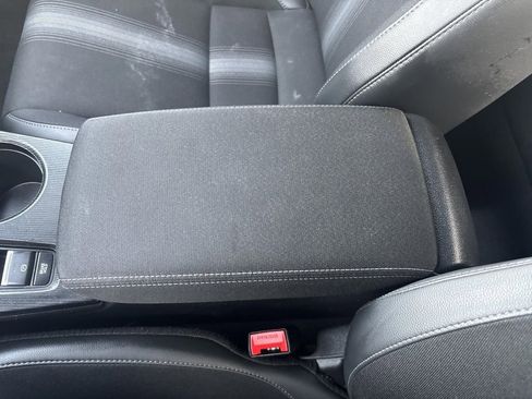 Used 2024 Honda Civic Sport image 18