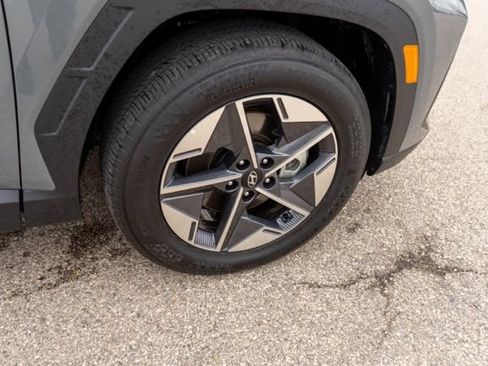 Used 2026 Hyundai Tucson SEL Plus FWD image 9