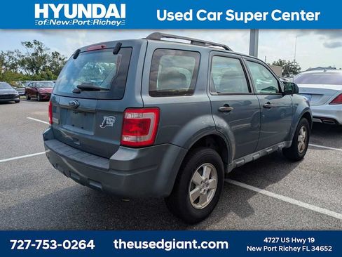 Used 2012 Ford Escape XLS FWD image 2