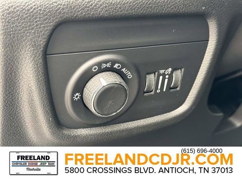 New 2025 Jeep Grand Cherokee Altitude w/ Trailer Tow Package AWD/4WD image 24